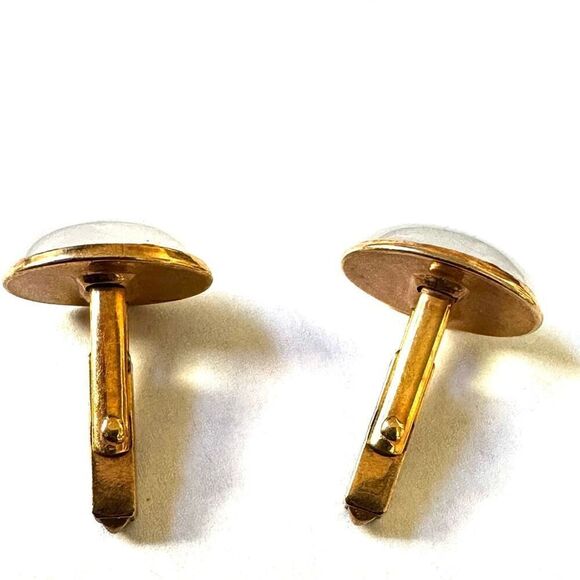 Gold tone vintage  cufflinks - Picture 3 of 6